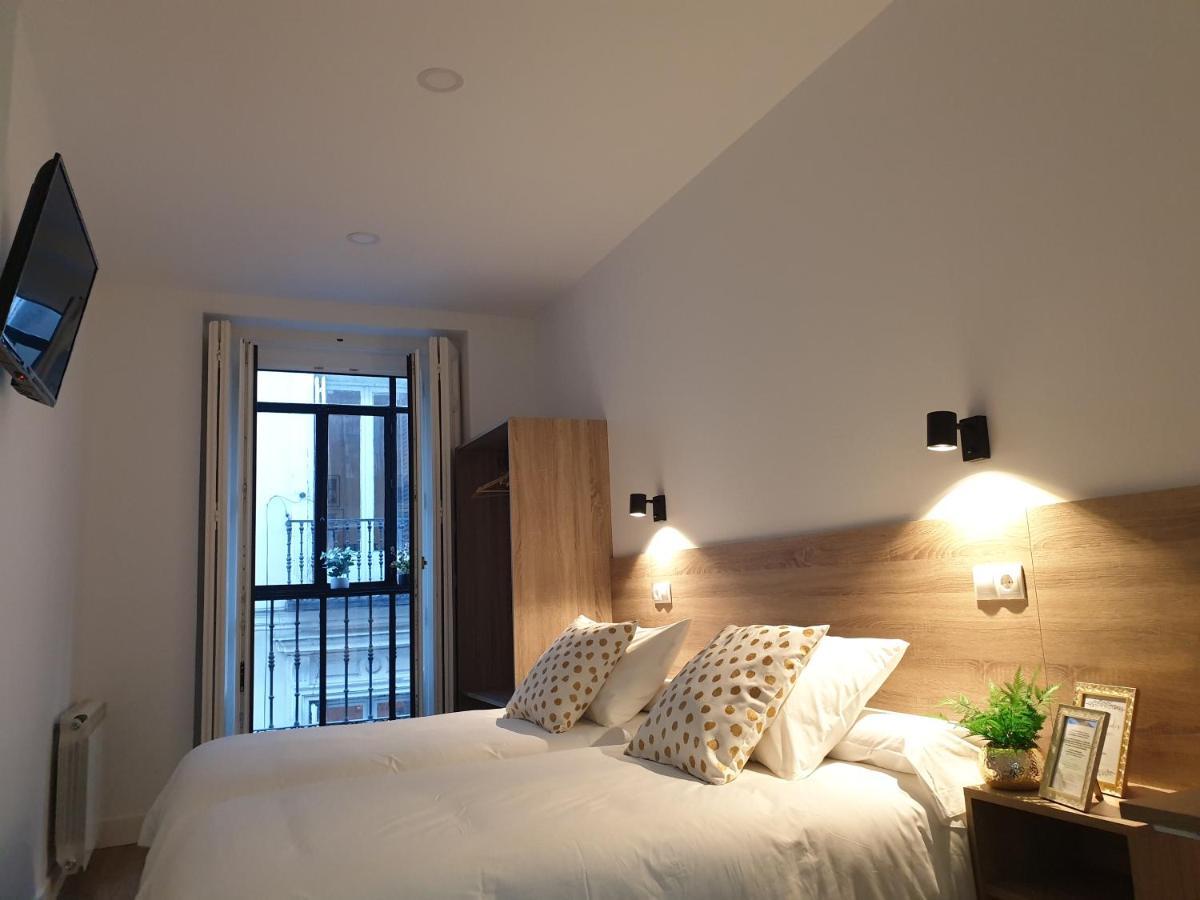 Norte Oviedo Rooms Madrid Ngoại thất bức ảnh